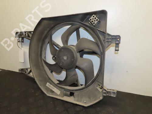 Used Radiator fan RENAULT TRAFIC II Van (FL) 2.0 dCi 90 (FL0H, FL00, FL01, FL0M, FL0P, FL0S) (90 hp) 30767206