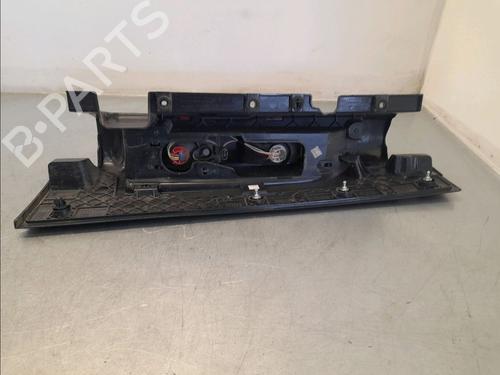 Used Left taillight RENAULT TRAFIC III Van (FG_) 1.6 dCi 140 (FGMA, FGMC) (140 hp) 30138840