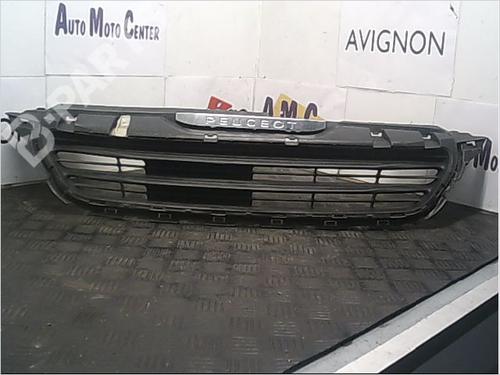 Grill/Gitter PEUGEOT 108 1.0 VTi (69 hp) 9405561