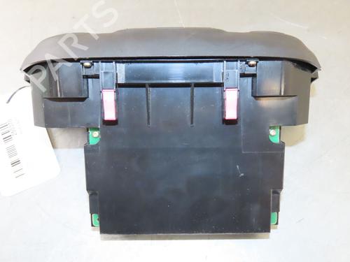 AC Styreenhet / Manøvreringsenhet TOYOTA RAV 4 II (_A2_) 2.0 D 4WD (CLA20_, CLA21_, CLA20R, CLA21R) | BP29817715I5