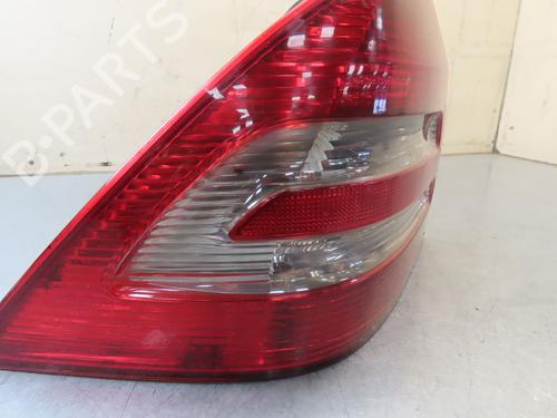 Left taillight MERCEDES-BENZ C-CLASS (W203) C 200 CDI (203.007) | BP24966173C34 