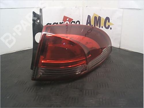 Used Right taillight Right taillight RENAULT CLIO IV Grandtour (KH_) 1.2 TCe 120 (KHAU) (118 hp) 11144953 11144953
