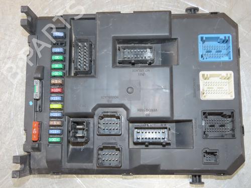 Fuse box CITROËN C3 Picasso (SH_) 1.6 HDi | BP17729757E1 