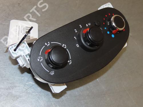 Commande Chauffage DACIA SANDERO II 1.2 (75 hp) 29846456