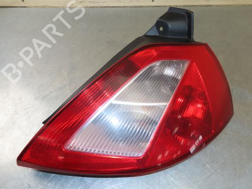 Used Right taillight RENAULT MEGANE II (BM0/1_, CM0/1_) 1.6 16V (BM0C, CM0C) (113 hp) 19039576