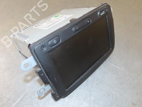 Used Radio Radio DACIA DOKKER MPV (KE_) 1.3 TCe 130 (KENE) (131 hp) 33249517 33249517