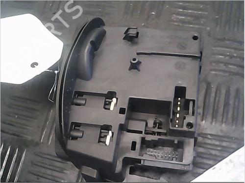 Used Steering column stalk RENAULT CLIO III (BR0/1, CR0/1) 1.5 dCi (C/BR0G, C/BR1G) (68 hp) 9406404