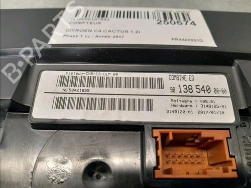 Used Instrument cluster CITROËN C4 CACTUS 1.2 THP 110 (110 hp) 30403804