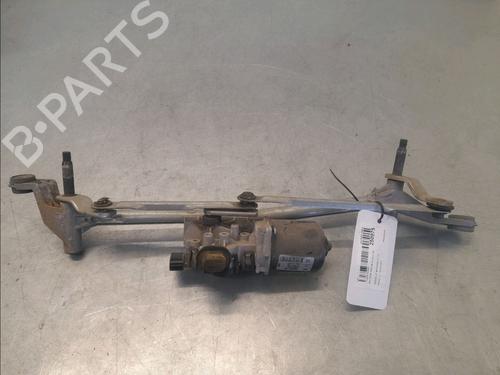 viskermotor-vindrude-renault-megane-iv-hatchback-b9amn_-2015-30047650 main image