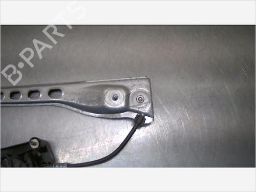 Front right window mechanism TOYOTA AYGO (_B4_) 1.0 (KGB40) | BP23158552C23