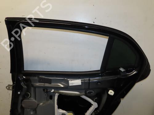 Puerta trasera derecha RENAULT MEGANE IV Hatchback (B9A/M/N_) 1.5 dCi 110 (B9A3) (110 hp) 31241069