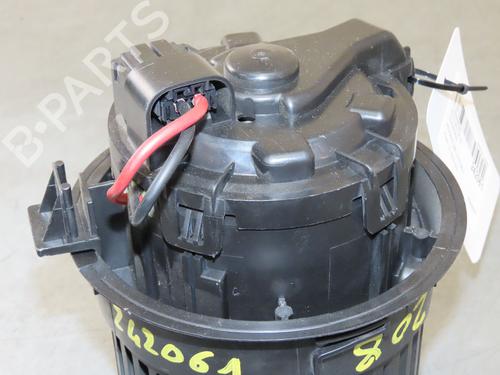 Heater blower motor PEUGEOT 208 I (CA_, CC_) 1.4 HDi | BP23447576M62