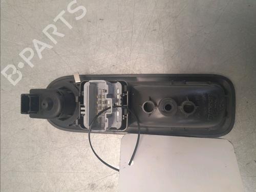 Left front window switch RENAULT TWINGO II (CN0_) 1.5 dCi 90 | BP29985872I27