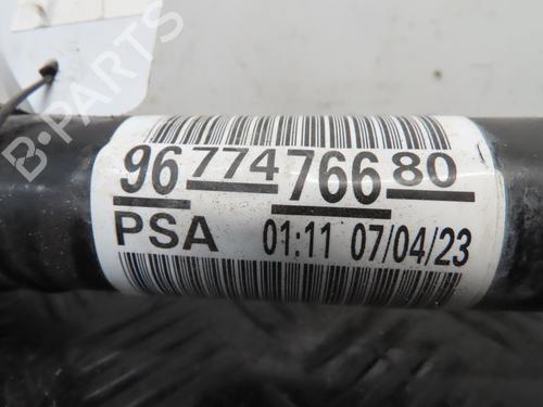 Used Right front driveshaft CITROËN C3 III (SX) 1.2 PureTech 82 (83 hp) 25041356