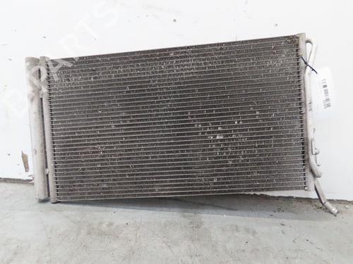 Kachel radiateur BMW 1 (E87) 116 d (116 hp) 17085403