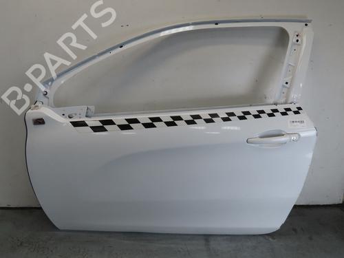 Used Left front door PEUGEOT 208 I (CA_, CC_) 1.2 VTI 82 (82 hp) 17729805