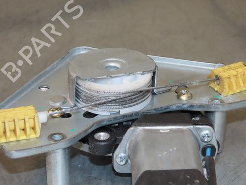 Used Front left window mechanism Front left window mechanism PEUGEOT EXPERT Van (V_) 2.0 BlueHDi 180 (177 hp) 36486886 36486886