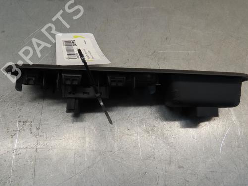 Used Switch PEUGEOT 3008 I MPV (0U_) 1.6 HDi (112 hp) 24944762