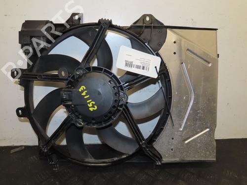 Used Radiator fan CITROËN C3 III (SX) 1.2 THP 110 (SXHNPS, SXHNZT, SXHNZ6) (110 hp) 30767215