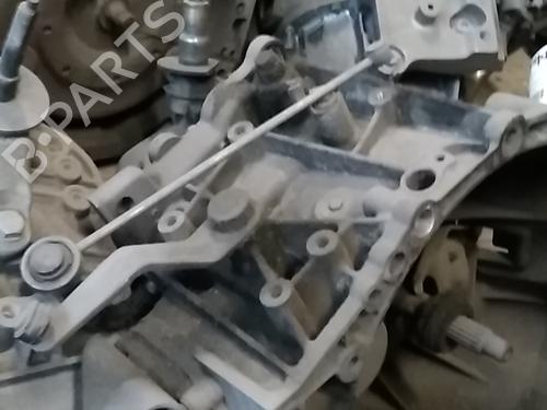 Used Gearbox PEUGEOT 206 Hatchback (2A/C) 1.9 D (69 hp) 23158018
