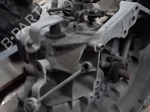 Used Gearbox PEUGEOT 206+ (2L_, 2M_) 1.4 i (73 hp) 23157999