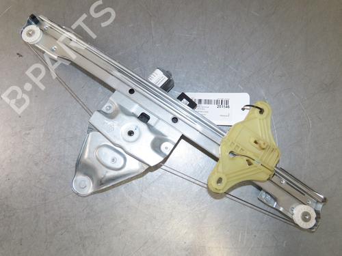 Rudehejsemekanisme ventre foran DACIA DUSTER (HM_) 1.3 TCe 130 (HMMF) | BP29622382C22