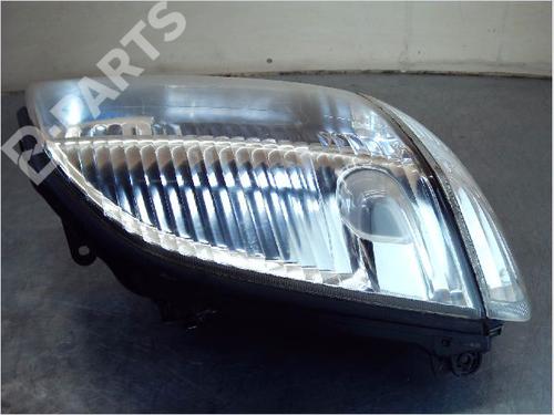Right headlight NISSAN X-TRAIL I (T30) 2.2 dCi 4x4 | BP9967029C29 