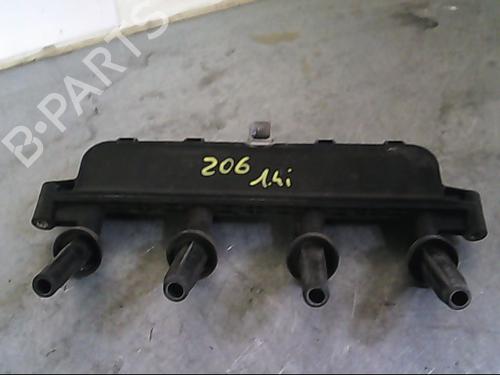 Used Ignition coil PEUGEOT 206 Hatchback (2A/C) 1.4 i (75 hp) 9403217