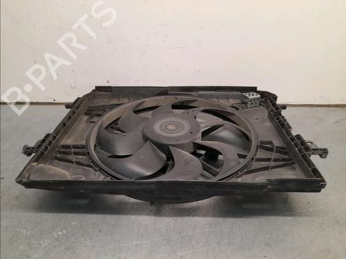 Køleventilator elektrisk RENAULT CAPTUR I (J5_, H5_) 1.5 dCi 90 (J5N4, J5M5, J5MW, J5M6, J5AL, J5AJ) (90 hp) 11738037