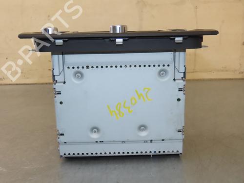 Used Radio VW GOLF VI (5K1) 1.6 TDI (105 hp) 22366645