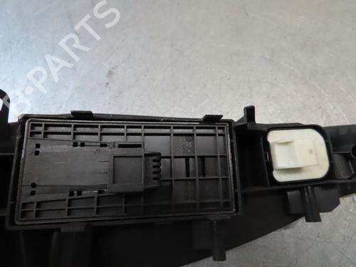 Used Left front window switch Left front window switch 36486919 36486919