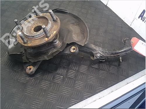 Used Left front steering knuckle TOYOTA LAND CRUISER 200 (_J2_) 4.5 D4-D (VDJ200) (272 hp) 9402944
