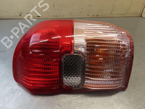 Used Right taillight TOYOTA AVENSIS (_T22_) 2.0 VVT-i (AZT220_, AZT220R) (150 hp) 25126636