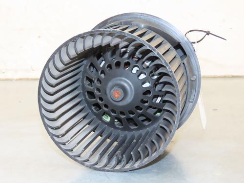 Heater blower motor PEUGEOT 208 I (CA_, CC_) 1.4 HDi | BP23447576M62