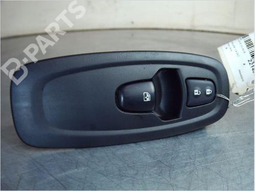 Used Switch RENAULT KADJAR (HA_, HL_) 1.6 dCi 130 4x4 (HLA4) (130 hp) 10981062