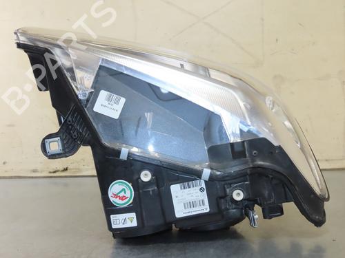 Right headlight BMW X4 (F26) xDrive 20 d | BP40273881C29 - Image 4