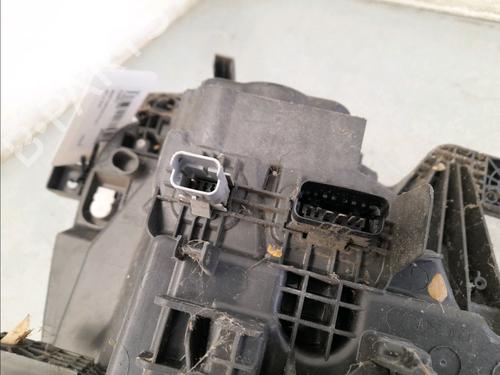 Venstre forlygte Venstre forlygte SMART FORFOUR Hatchback (453) electric drive / EQ (453.091) (56 hp) 33444813 33444813