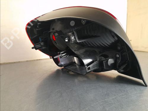 Høyre baklys CITROËN C3 III (SX) 1.2 PureTech 82 (83 hp) 11738124