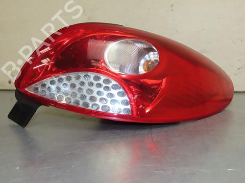 Used Right taillight PEUGEOT 206+ (2L_, 2M_) 1.1 (60 hp) 16286023