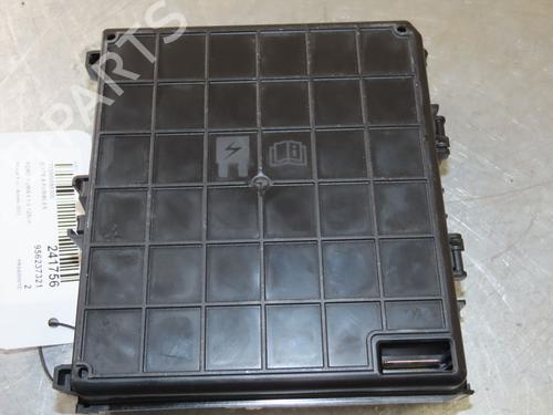Sikringsdose FORD PUMA (J2K, CF7) 1.0 Flexifuel | BP24831574E1 