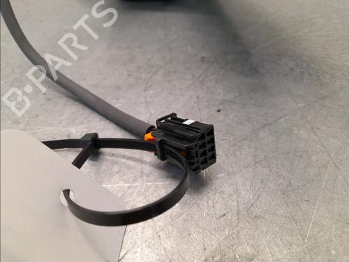 Used Left taillight Left taillight PEUGEOT 5008 III (KA_, KB_, KC_) e-210 (213 hp) 32768707 32768707