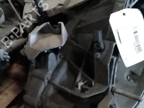 Used Gearbox RENAULT CLIO III (BR0/1, CR0/1) 1.5 dCi (BR0H, CR0H, CR1S, BR1S) (106 hp) 23158013