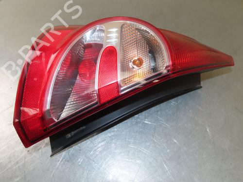 left-taillight-dacia-sandero-2008-29215431 main image