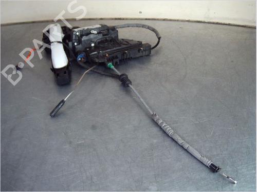 Used Front left lock MERCEDES-BENZ V-CLASS (W447) V 220 CDI / d (447.811, 447.813, 447.815) (163 hp) 10113915