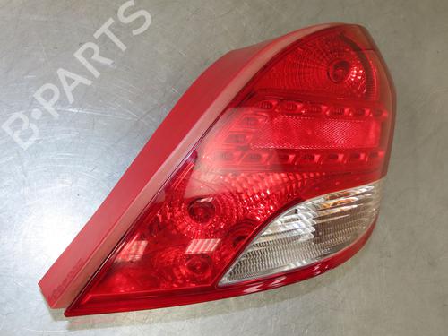 Used Right taillight PEUGEOT 207 (WA_, WC_) 1.4 HDi (68 hp) 18887267