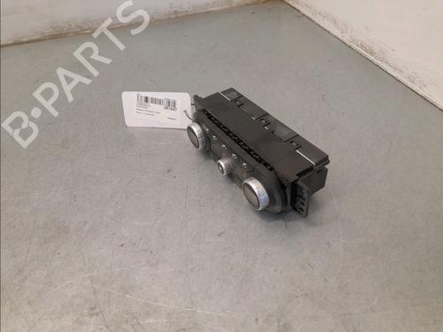 Used Climate control Climate control 38713796 38713796