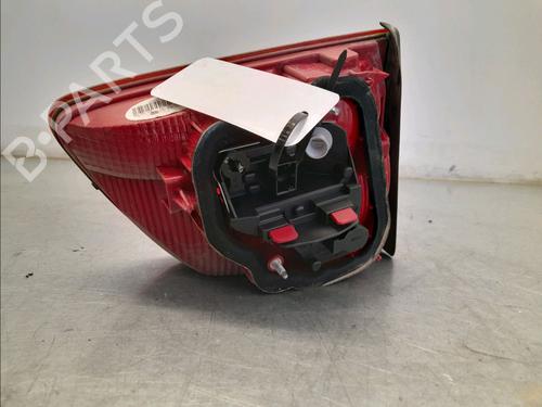 Used Right tailgate light Right tailgate light VW TOURAN (1T3) 2.0 TDI (140 hp) 33680693 33680693