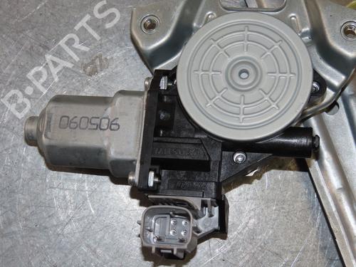 Elevador vidro trás esquerdo NISSAN LEAF (ZE1) Electric | BP30893279C24