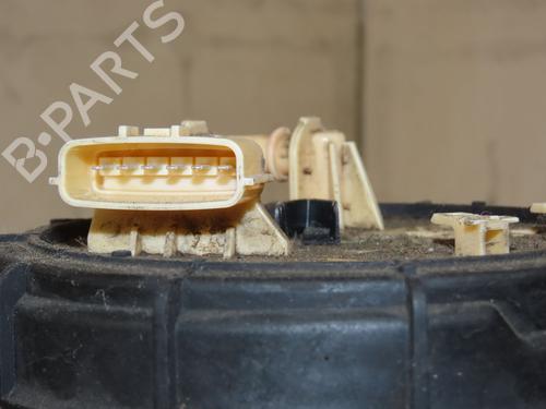 Used Fuel pump RENAULT MEGANE IV Hatchback (B9A/M/N_) 1.5 Blue dCi 115 (B9A6) (116 hp) 26511607
