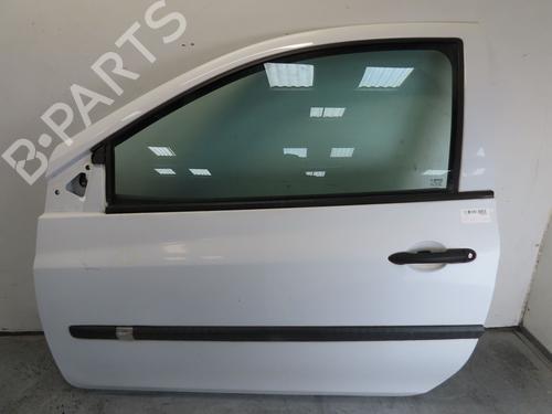 Porta frente esquerda RENAULT CLIO III (BR0/1, CR0/1) 1.5 dCi (C/BR0G, C/BR1G) (68 hp) 17729806